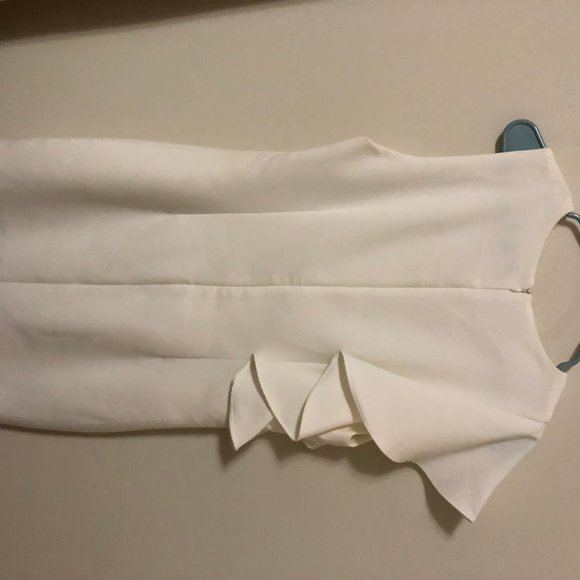 White sleeveless party dress! - Picture 3 of 3